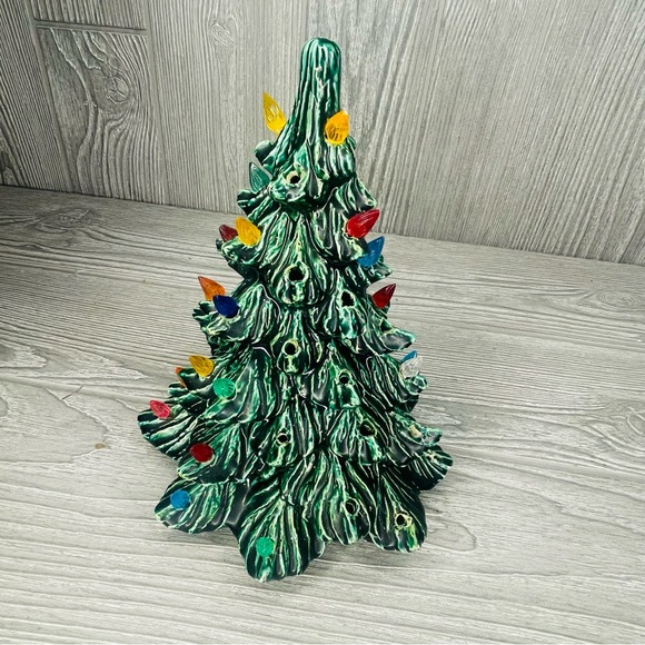Vintage 1982 ceramic light Christmas tree collectible no base 8” glazed rare - Picture 3 of 5